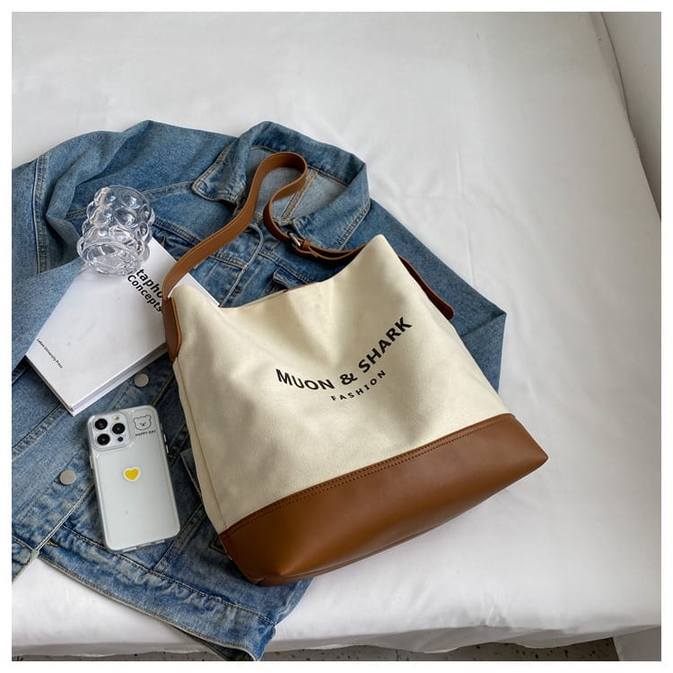 Sac fourre-tout sur toile avec poches à fermeture éclair