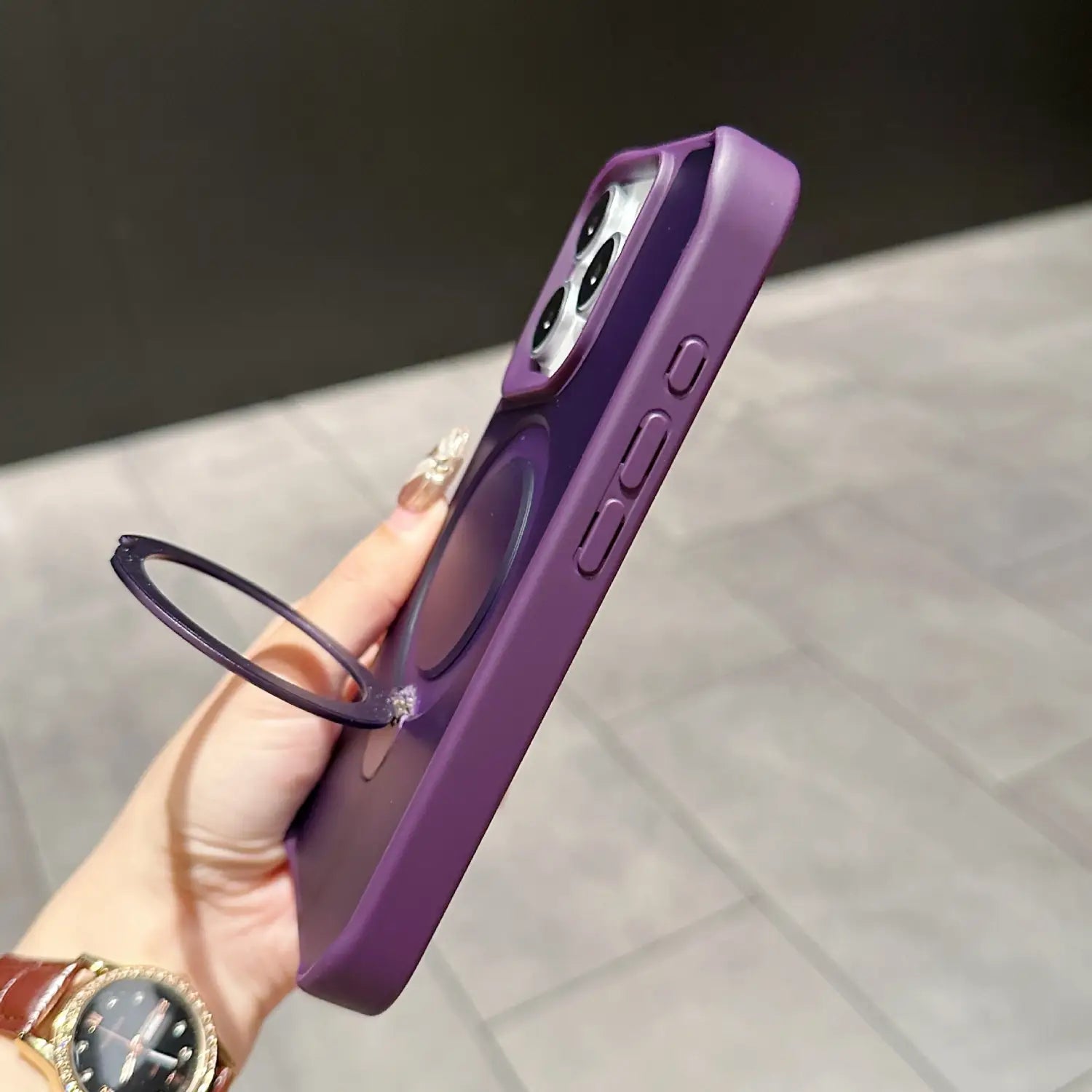 iPhone 16 Pro Skin Feeling Magnetic Rotating Bracket with Anti-Fall TPU PC