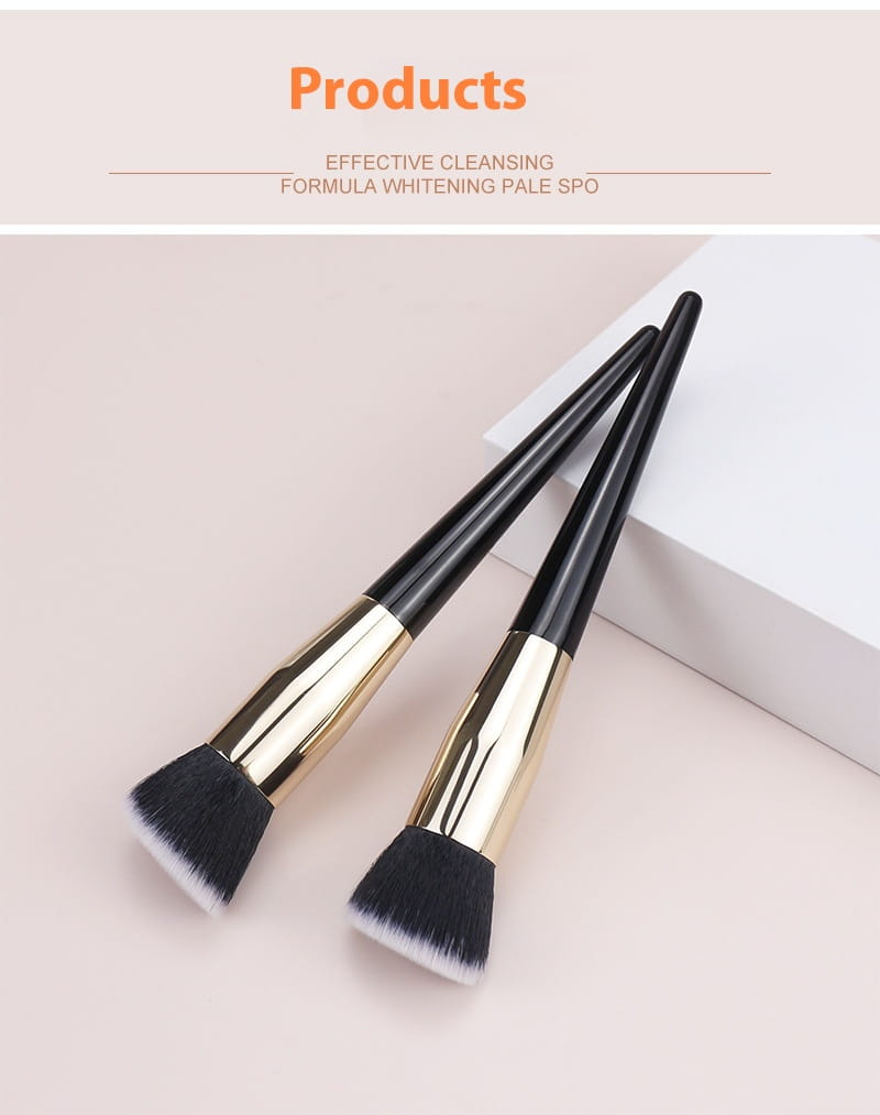 Foundation Brush Oblique Flat Head for Precise Makeup Application by Teleplus