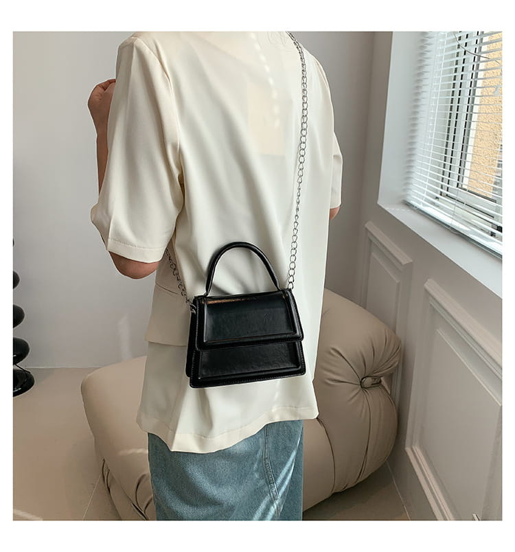 Retro Shoulder Bag Casual Handbag Fashion with Polyester Lining for Daily