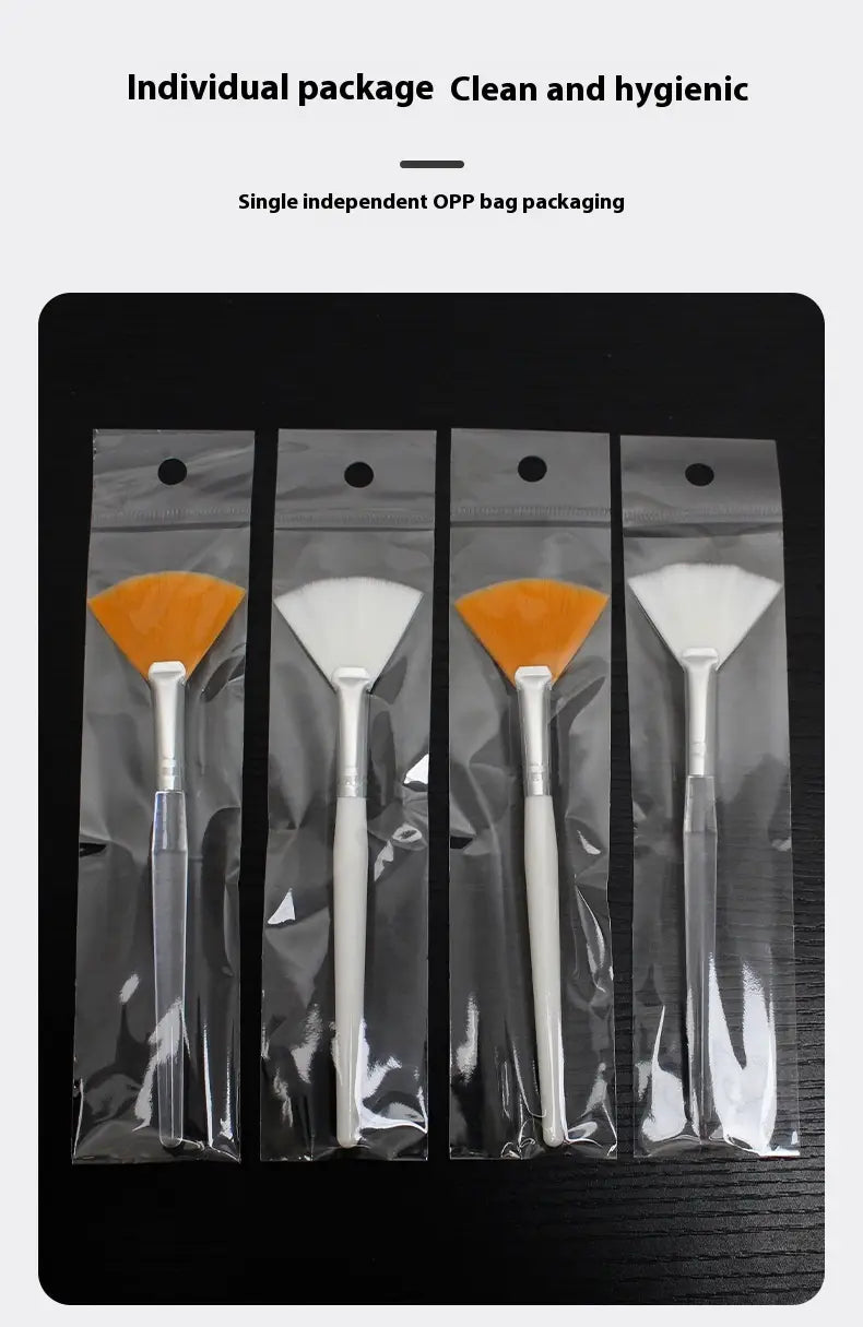 Beauty Tools Fan Brush for Tartaric Acid Applications and Makeup