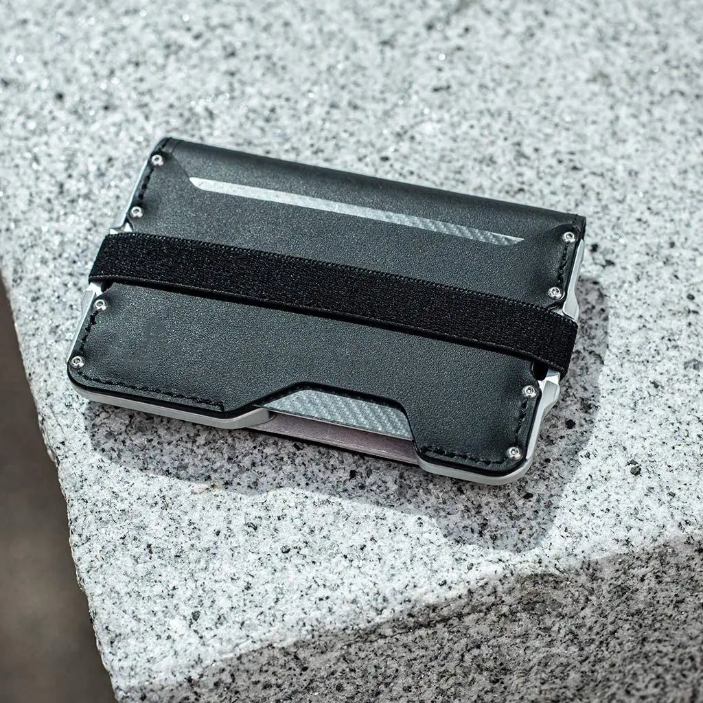 Men’s Leather Cowhide Wallet with Aluminum Alloy Slim Design and Multiple Card Slots