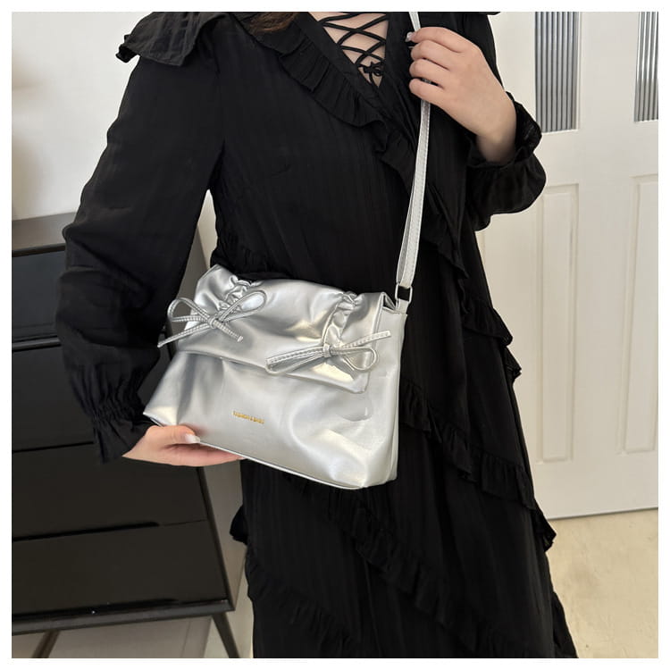 Sac à bandoulière en cuir PU avec plusieurs poches pour femmes et filles