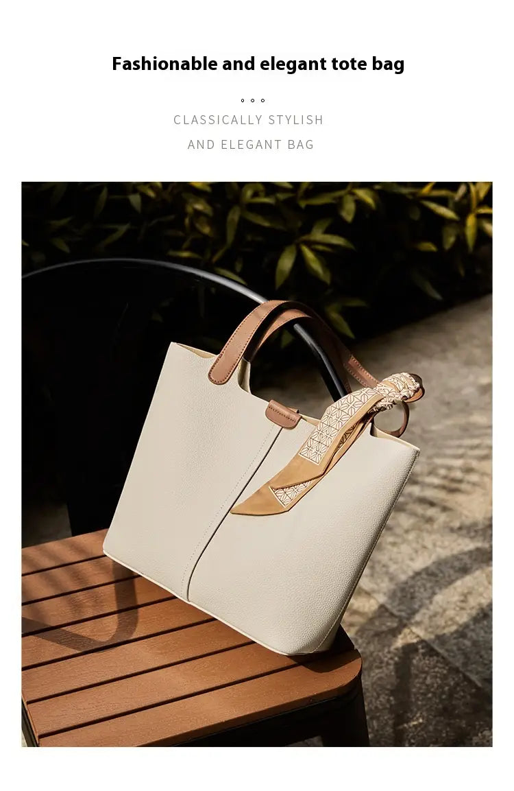 Genuine Leather Fashion Shoulder Bag with Large Capacity Commuter Design