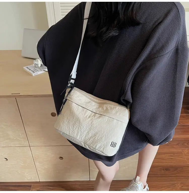 Sac à corps croisé en toile de voyage avec poche de téléphone pour les femmes en plusieurs couleurs
