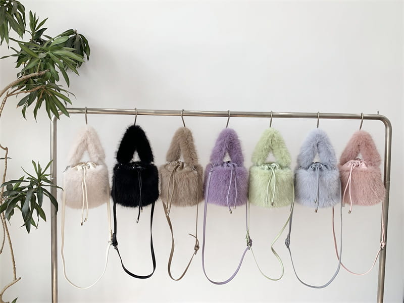 Furry Crossbody Bag Portable Bucket Suitcase with Soft Plush Material