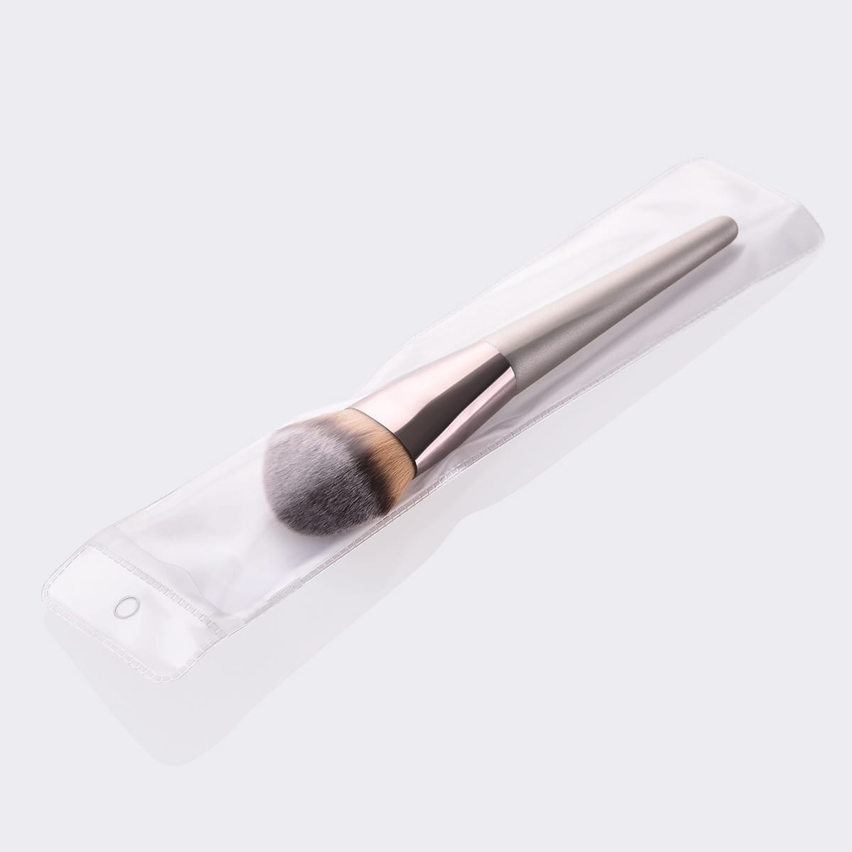 Makeup Brush Set in Champagne Gold with Wooden Handle and Nylon Bristles