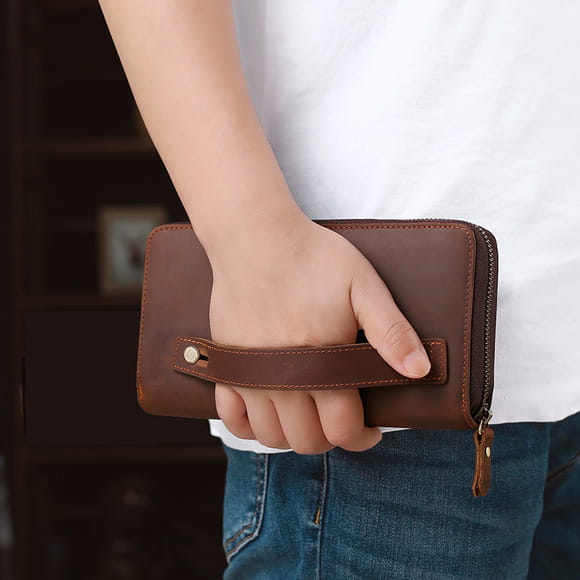Retro Men’s Leather Clutch with Phone Wallet and Hand Held Design