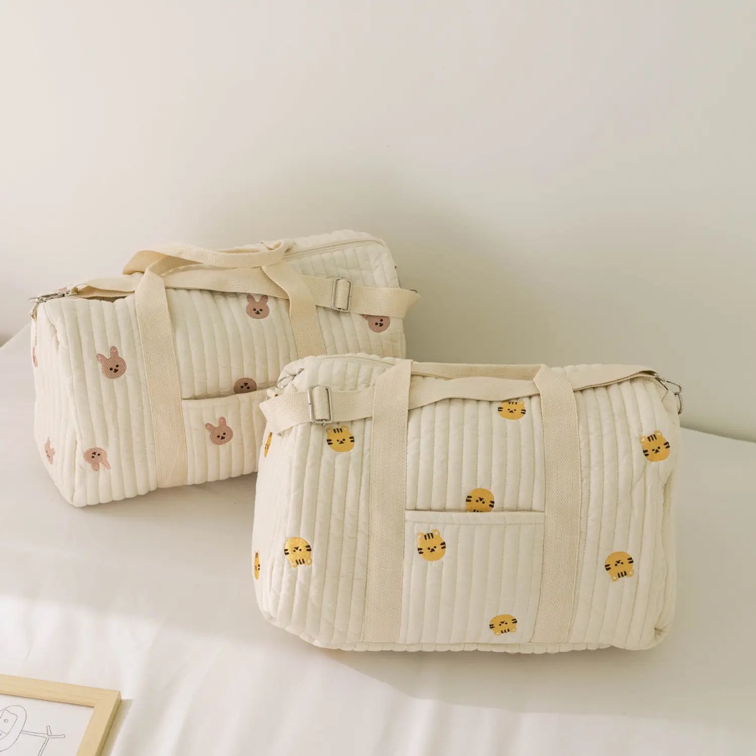 Lightweight Large Capacity Animal and Floral Boston Bags for Travel