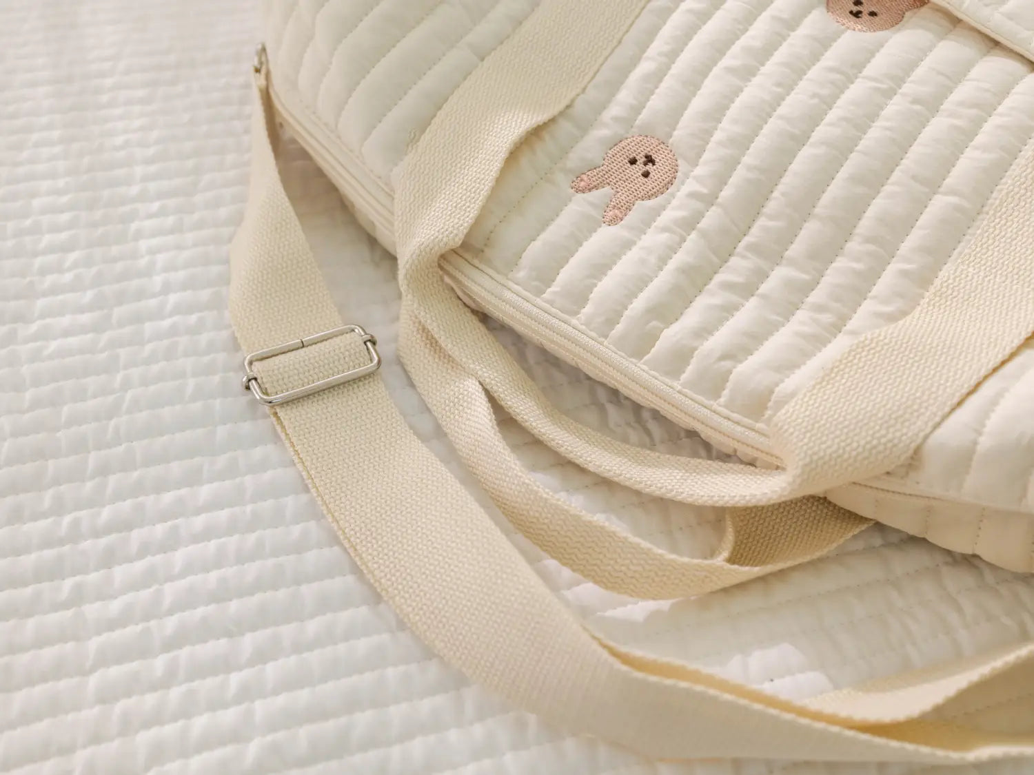 Lightweight Large Capacity Animal and Floral Boston Bags for Travel