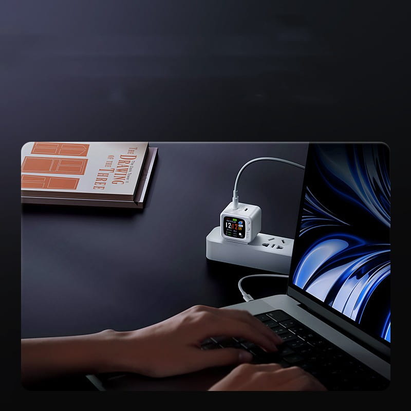 Universal Type-C Mobile Phone Charging Head for Fast Charge in the United States