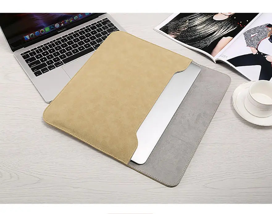 Souchée de carnet de carnet Light MacBook Pro applicable applicable avec ajustement intérieur