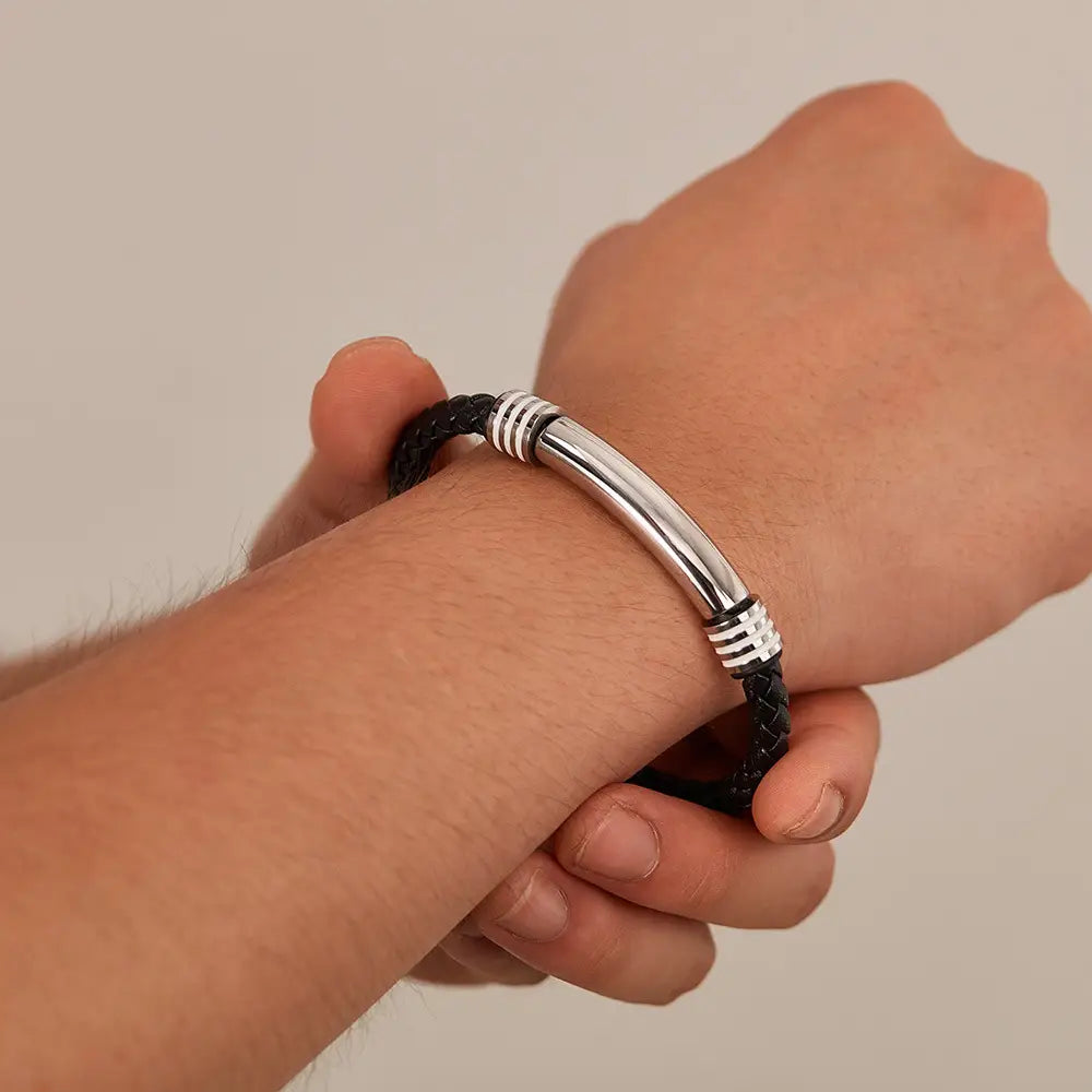 Fashion Simple Men’s Leather Bracelet