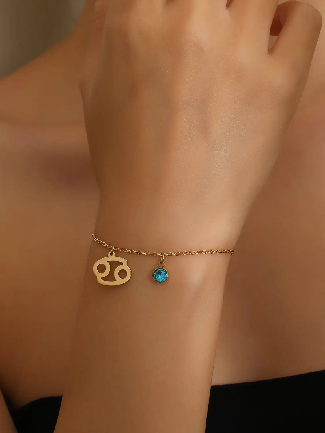 Retro Fashion Constellation Bracelet Inlaid With Blue Zircon