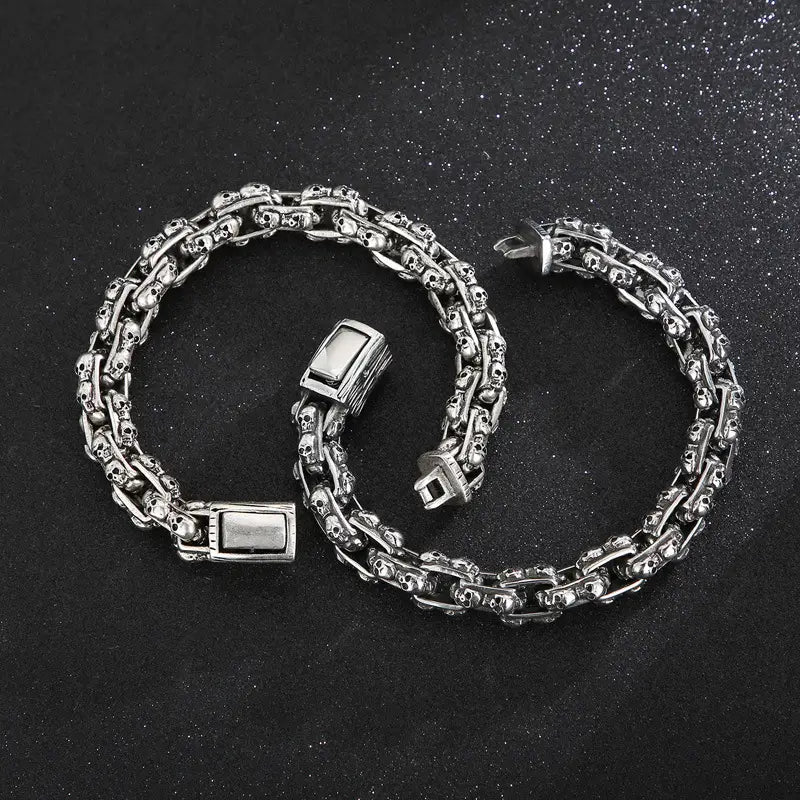 Old Punk Skull Titanium Steel Men’s Bracelet