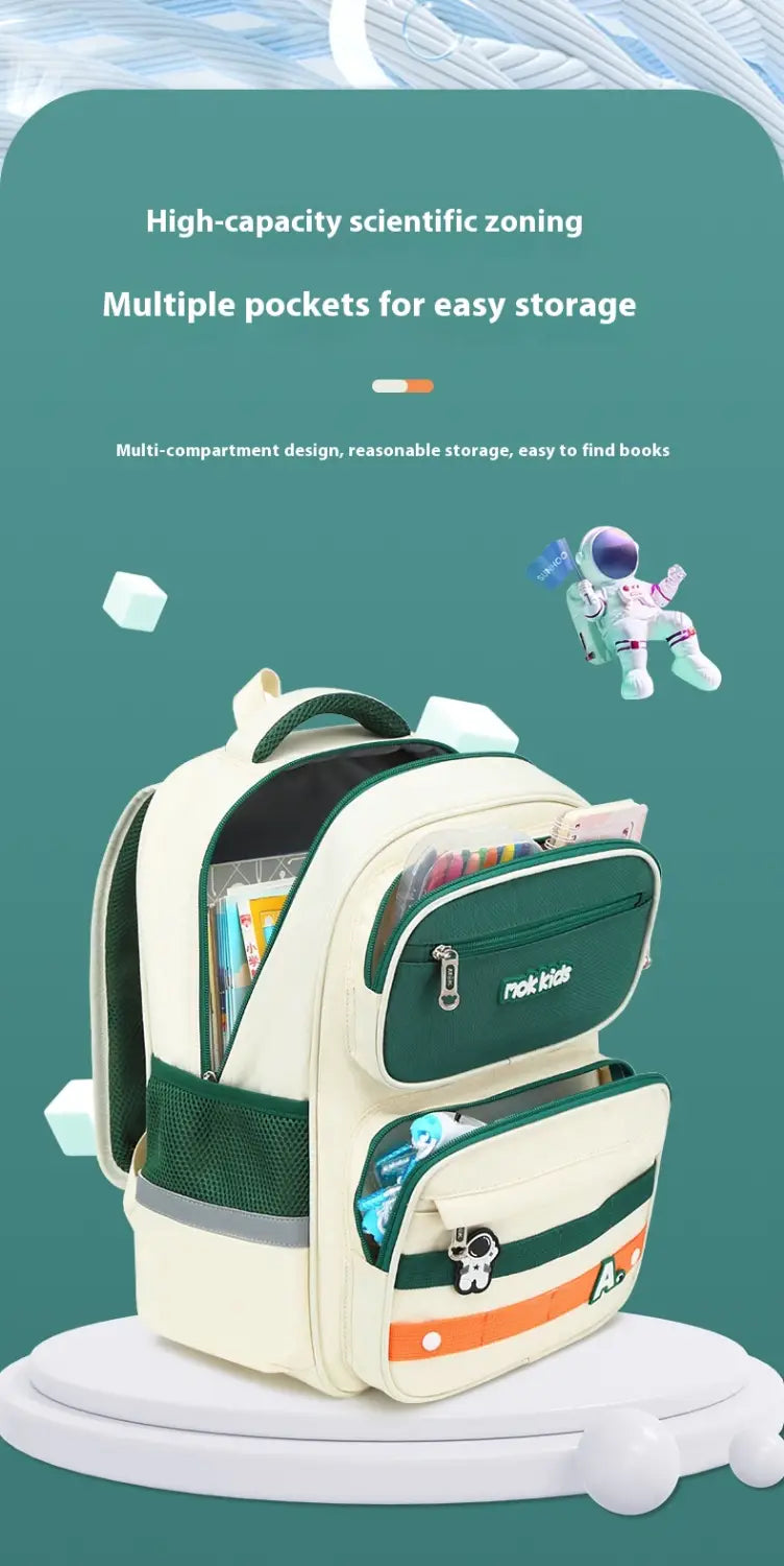 English Style Large Capacity College Backpack