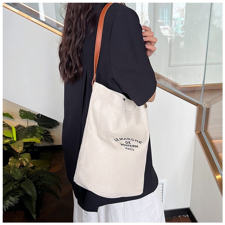 Canvas Minimalism Shoulder Messenger Bag with Urban Design