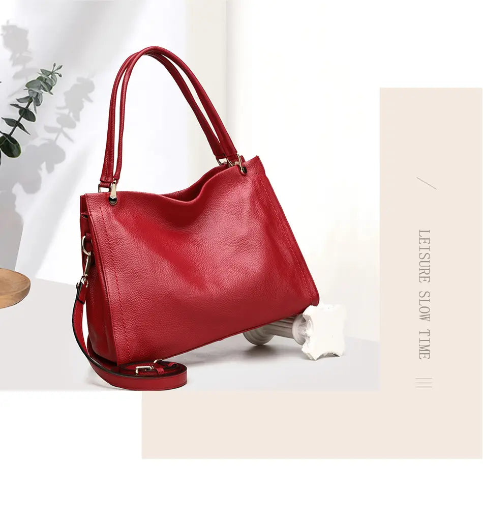 Simple Cowhide Leather Bag with Multiple Compartments and Adjustable Shoulder Strap