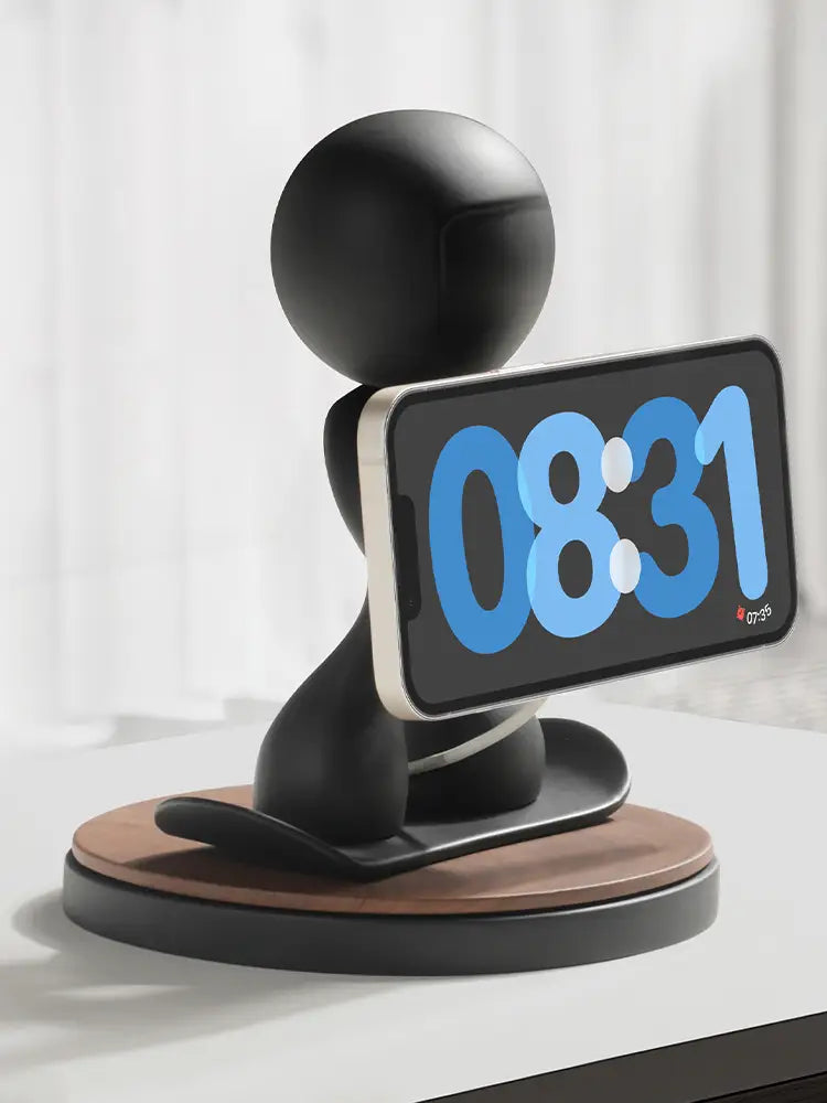 Resin Magnetic Phone Holder with Wireless Charger for Creative Ski Ornaments