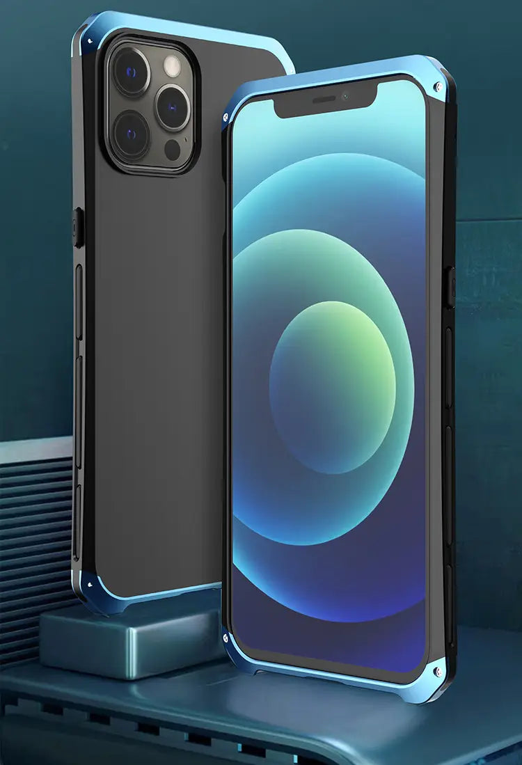 Carcasă telefonică elegantă cu opțiuni de argint și aur