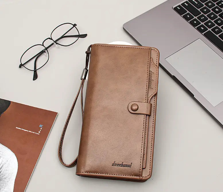 PU Leather Wallet with Money Clip and ID Card Slot for United States CHF Transactions