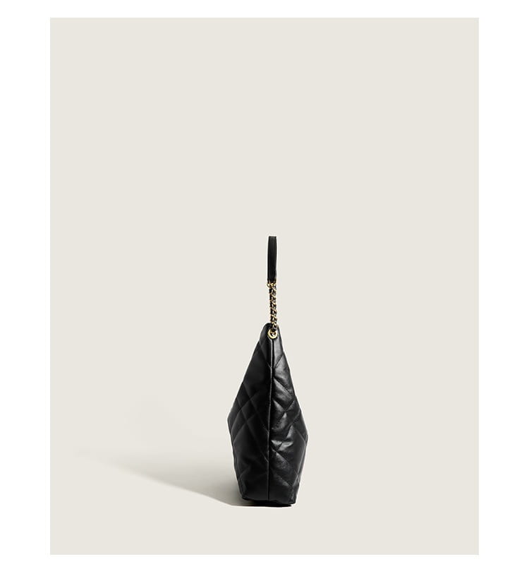 Classic Style Rhombus Urban Shoulder Bag with Large Capacity Genuine Leather Chain