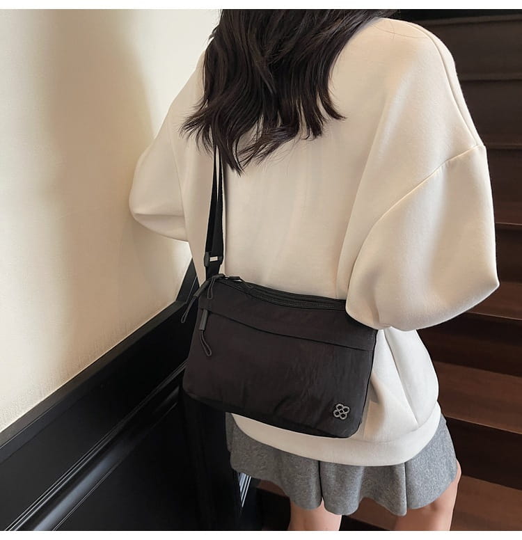 Sac à corps croisé en toile de voyage avec poche de téléphone pour les femmes en plusieurs couleurs