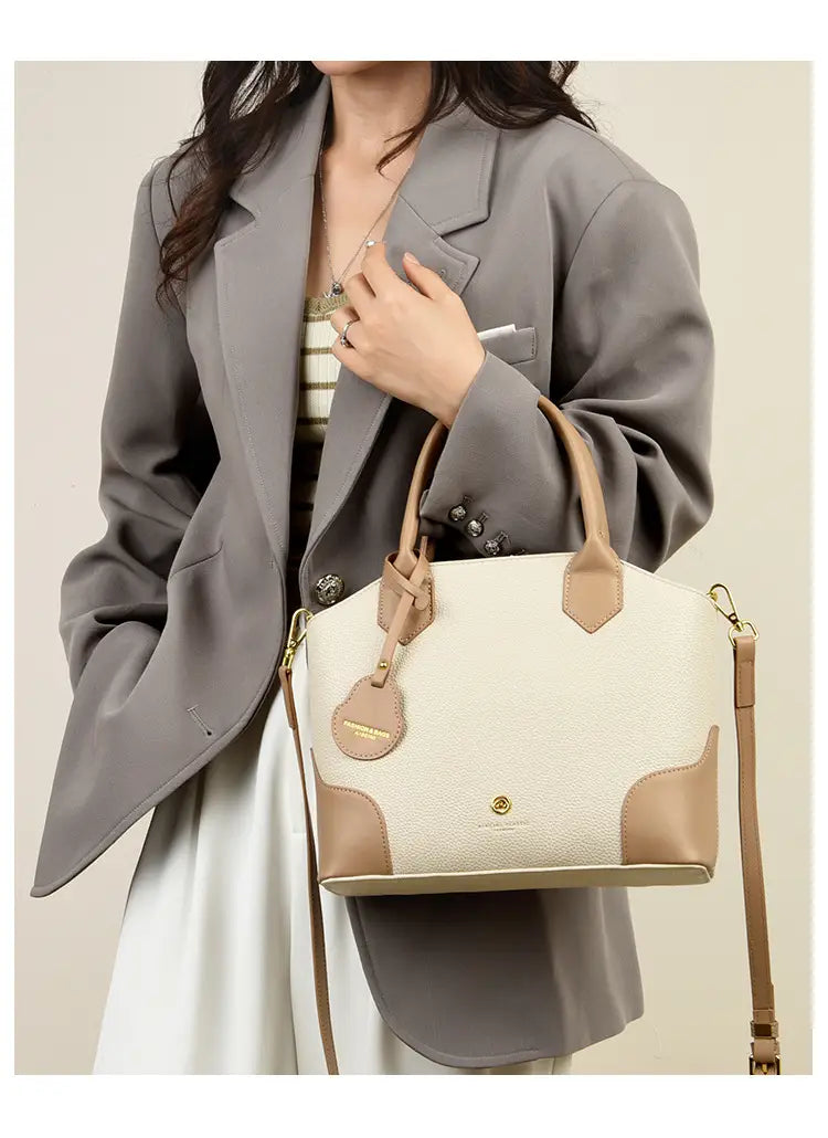 Versatile Retro Minimalist Crossbody Bag in Polyester with Sandwiched Pocket