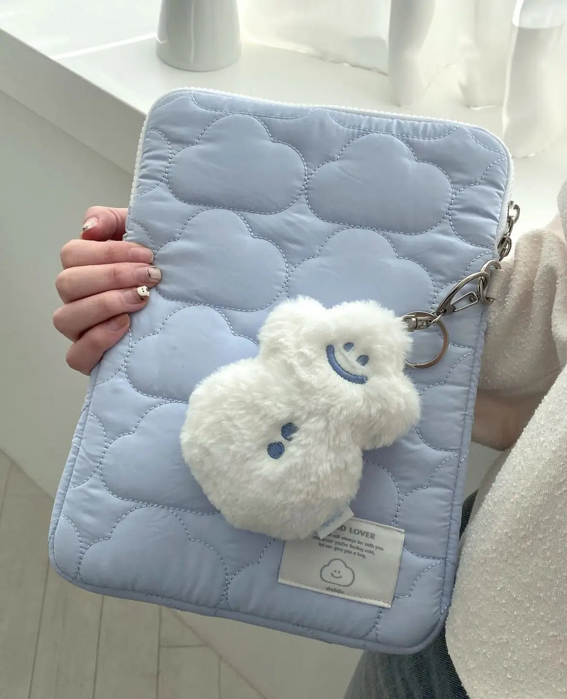 Mânecă de laptop alb și albastru pentru femei pentru calculatoare de 11 până la 15,6 inci