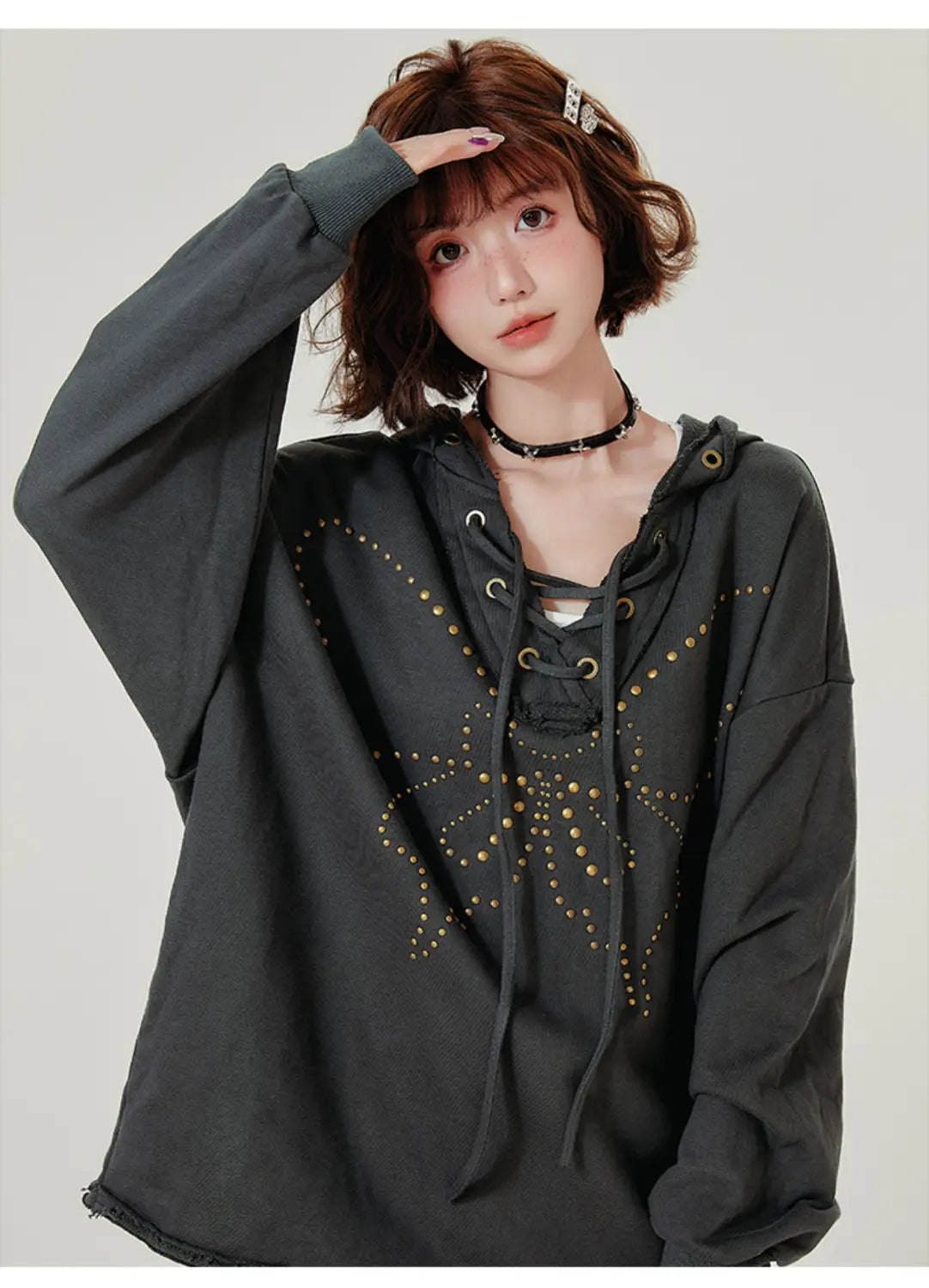 Felpa per maniche lunghe con cappuccio di cotone grigio scuro per donne e uomini