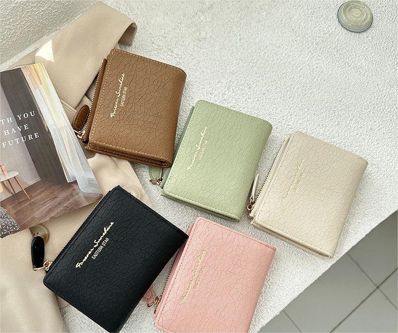 Women’s Korean-style Retro Folding Wallet - Chic Wallets for Women That Fold and Unfold Style