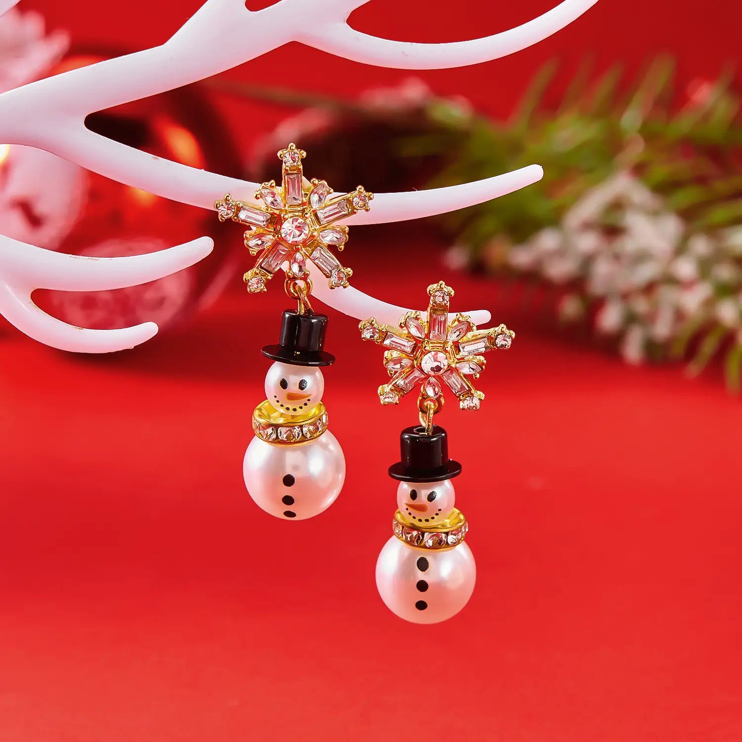 Women’s Fashion Christmas Snowman Pendant Earrings