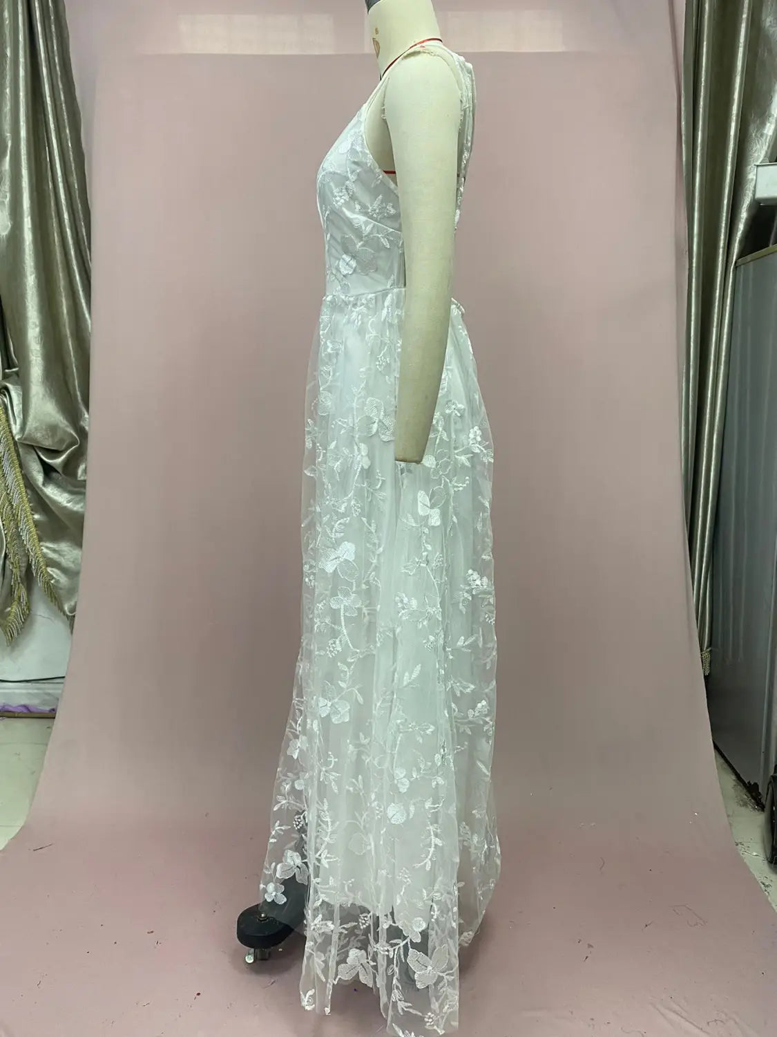 White Princess Skirt Dress Modern Bridal Backless Lace Sleeveless Midi