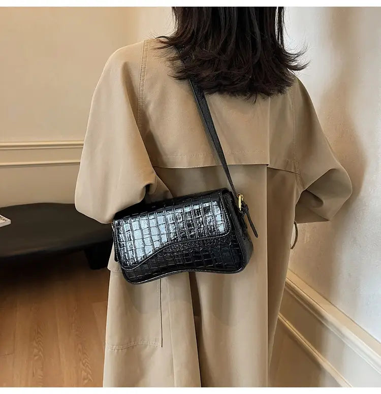 Messenger Bag Lining Polyester PU in Multiple Colors Crocodile Texture Fabric