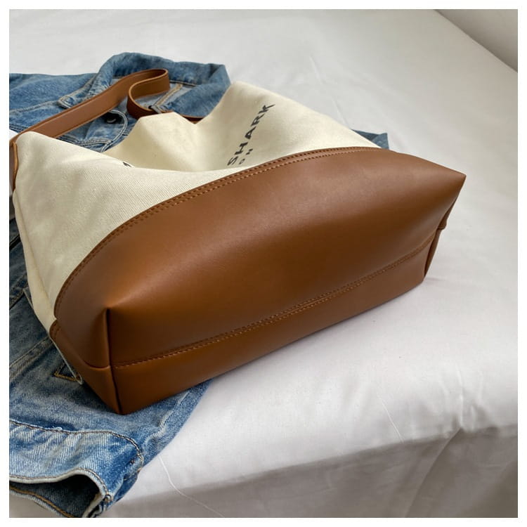 Sac fourre-tout sur toile avec poches à fermeture éclair