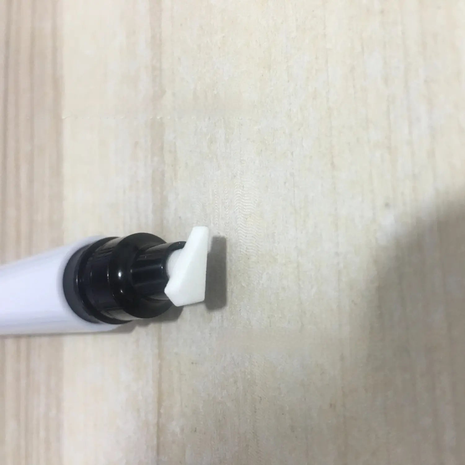 Eyeliner Bar Sigilat Eyeliner impermeabil Matte și metalic de lungă durată