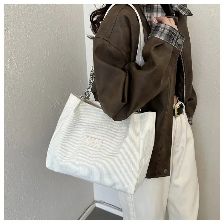 Cord -Umhängetasche mittelgroß