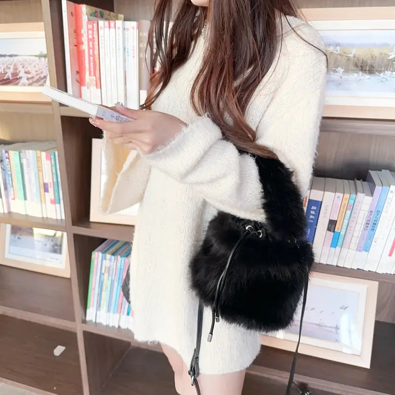 Furry Crossbody Bag Portable Bucket Suitcase with Soft Plush Material