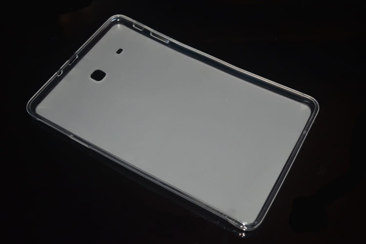 Tyhjennä silikoni TPU -puhelinkotelo Slim Suojaaja iskunkestävä kansi