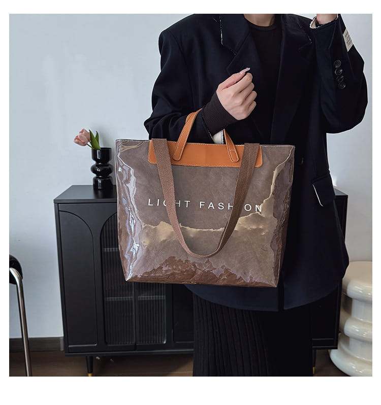 Kraft Paper Shoulder Bag Medium Square Tote in Neutral and Green Colors