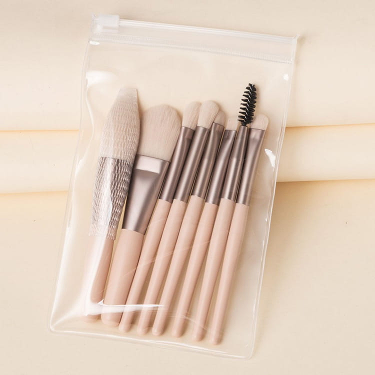 Ensemble portable de 8 mini pinceaux de maquillage