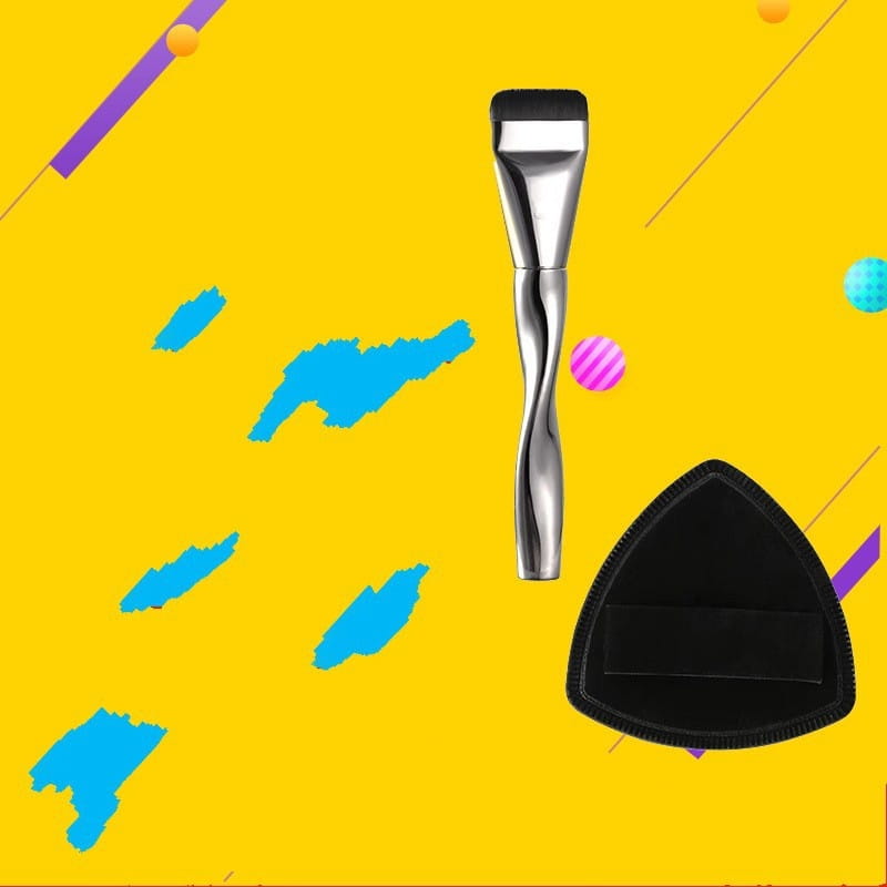 Powder Foundation Brush Set with Synthetic Fibers and Protective Bag