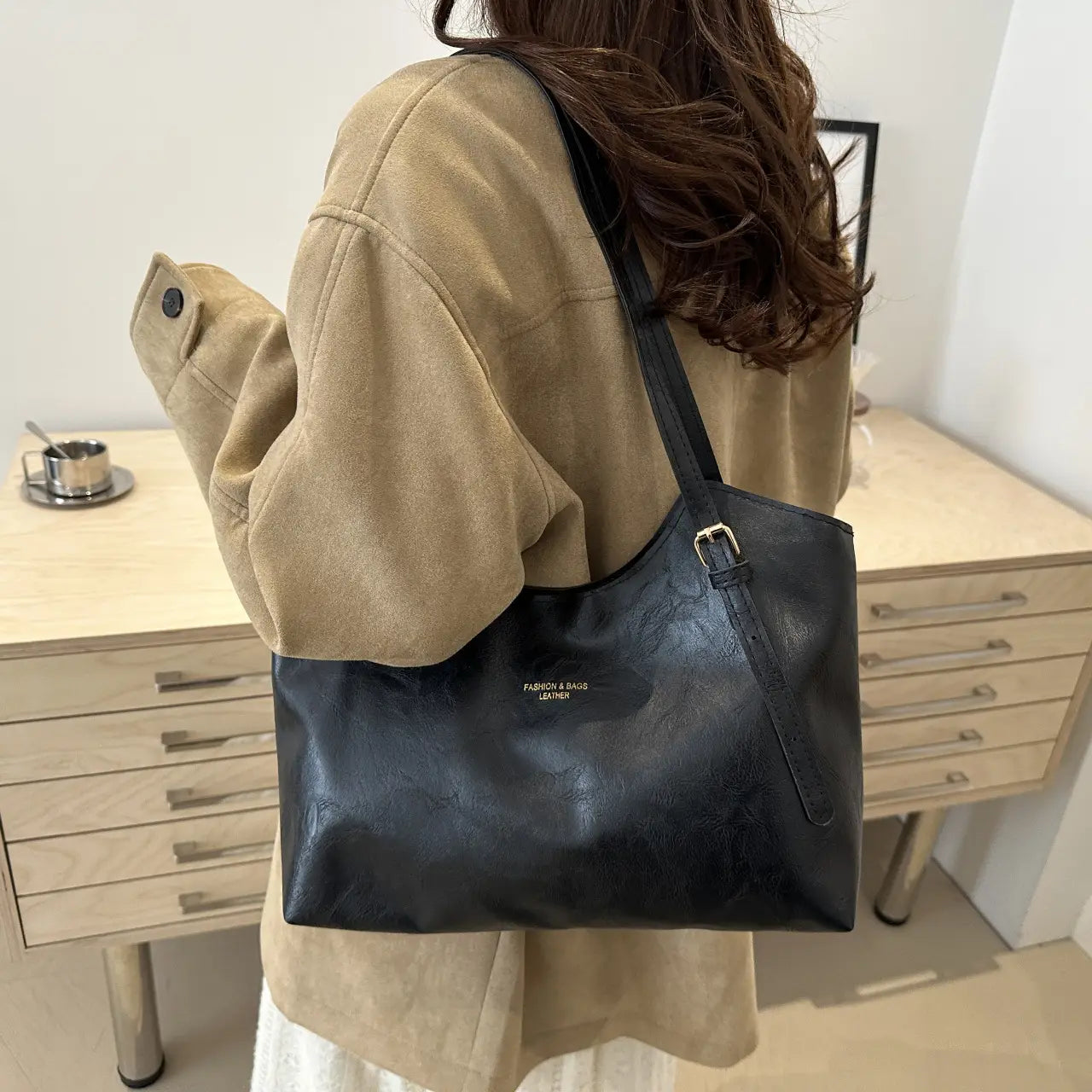 Sac de messager en cuir PU avec des poches téléphoniques et fichiers pour le travail ou les voyages