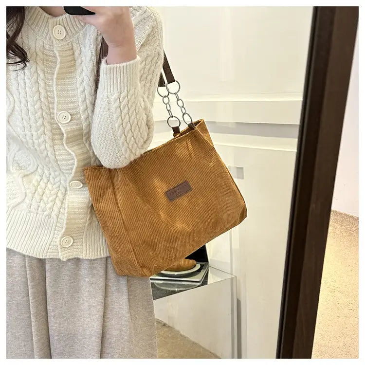 Cord -Umhängetasche mittelgroß