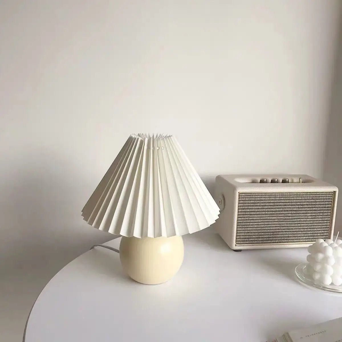 Ceramic Pleated Table Lamp Nordic Bedside Creative Night Light