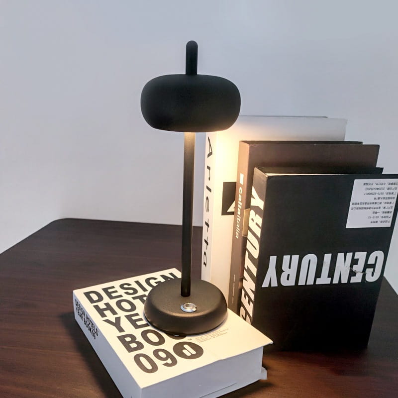 Modern American Simple LED Desk Lamp with Warm Light Ambience and USB Charging