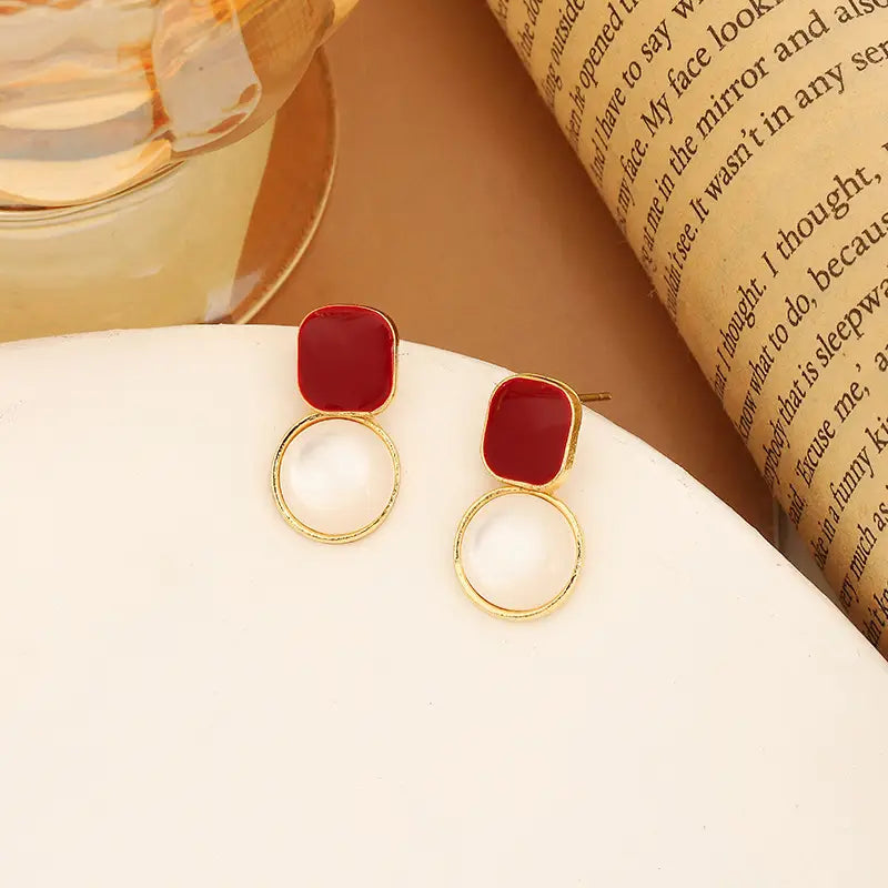 French Style Retro Stud Earrings Simple Buttons Elegant Dripping Earrings