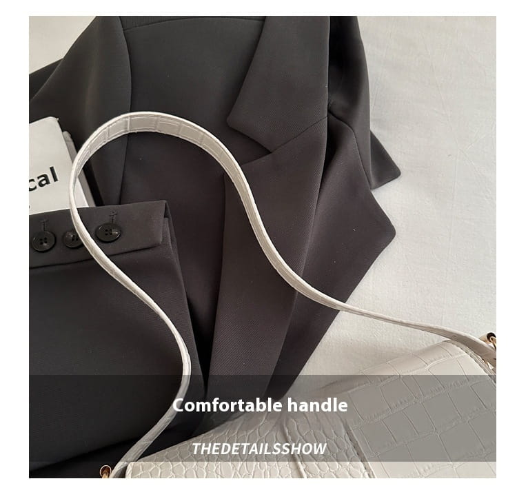 Varine en cuir PU dur avec bandoulière unique en plusieurs couleurs