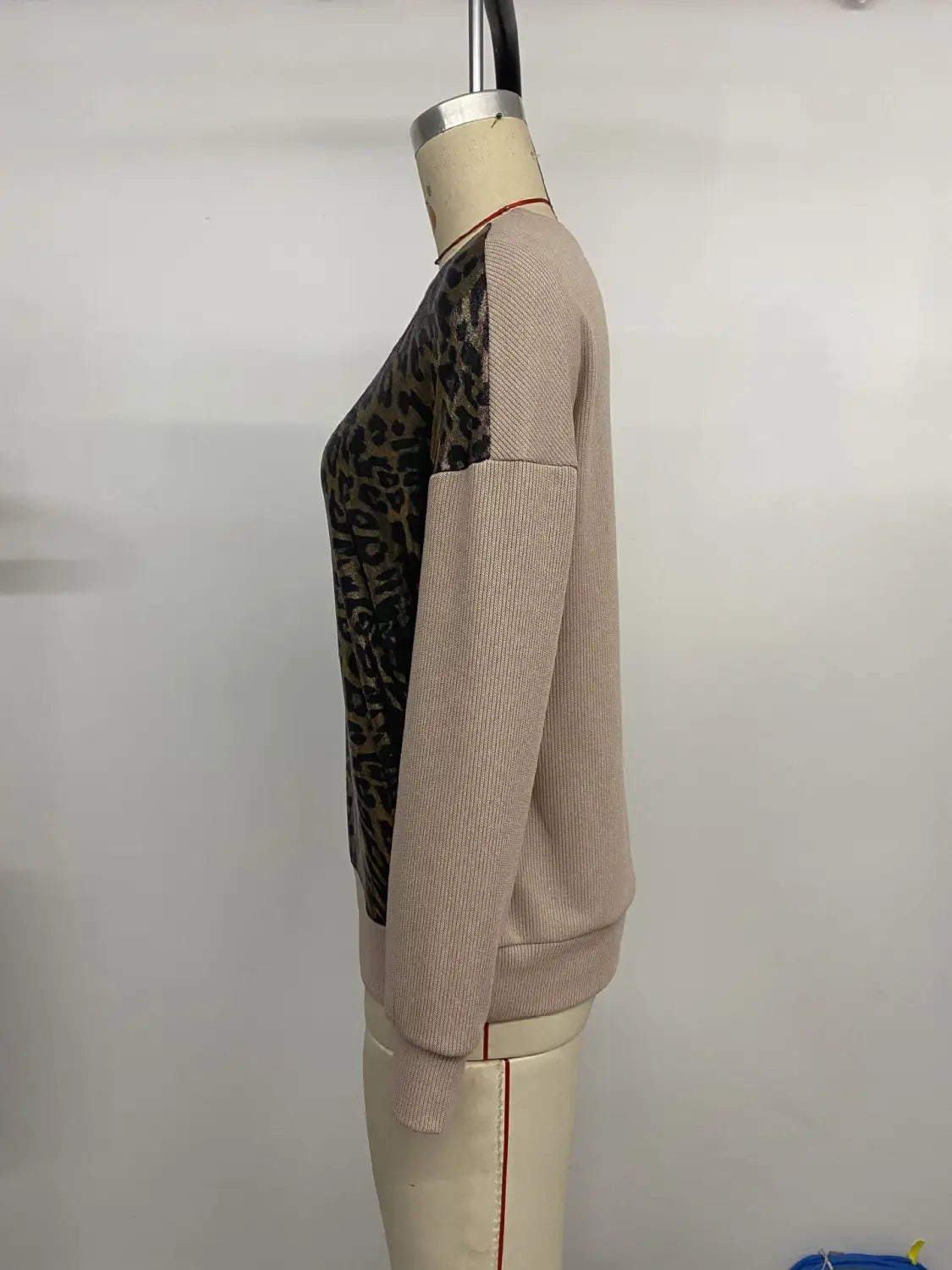 Khaki hosszú ujjú pulóver nőknek utcai ruházat divat poliészter vékony pulóver