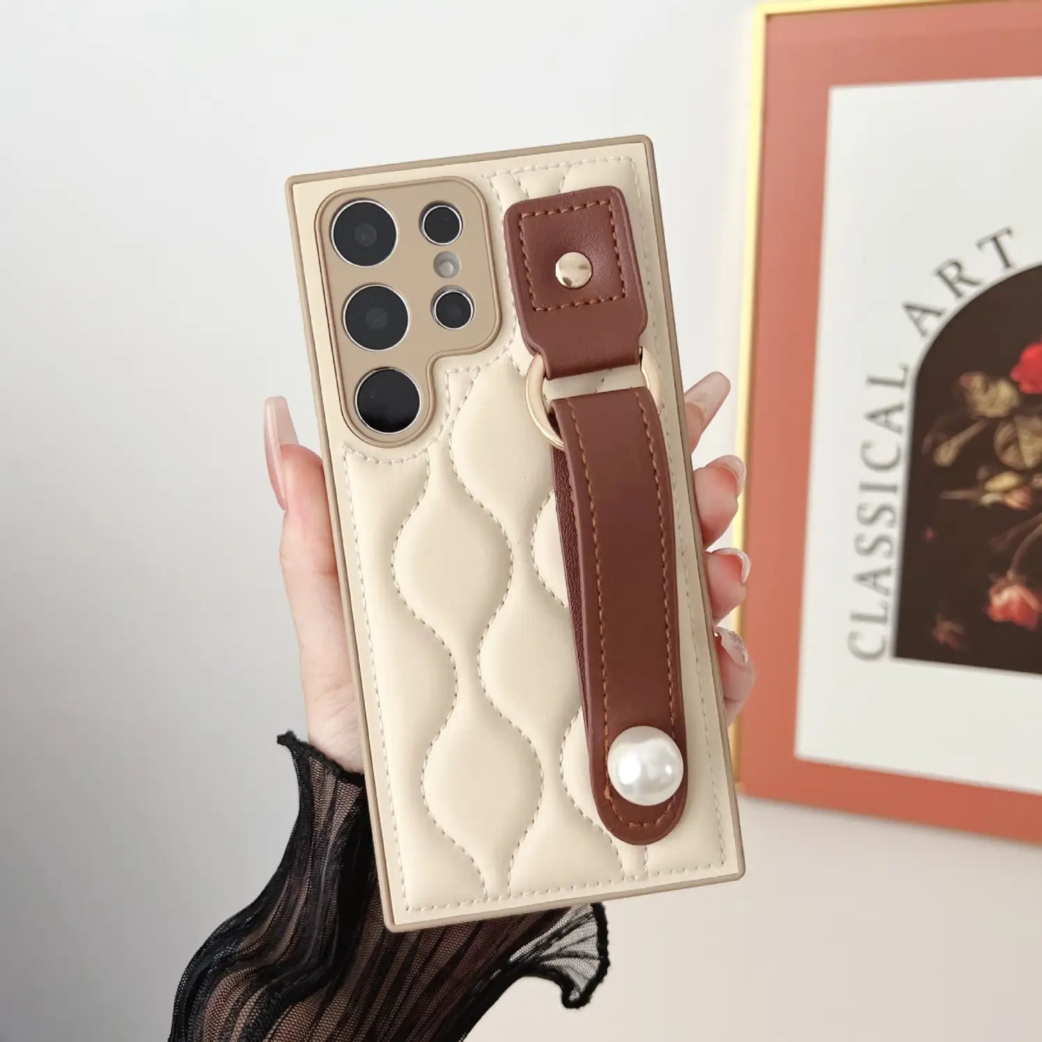 S23ultra Ultra-thin Wrist Strap S24 Drop-resistant Phone Case